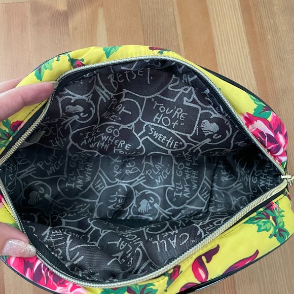 Betsey Johnson Large Floral Cosmetic Bag - Picture 2 of 8